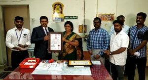 கொரொனா ஊரடங்கு காலத்தில் சிறப்பாக சேவைகள் செய்த சிவகங்கை நகர் வருவாய்த்துறை வட்டாட்சியருக்கு ‘சோழன்’ சேவைச் செம்மல் விருது!