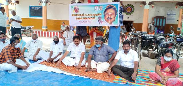 முகவூர் ஊராட்சியில் நடைபெற்ற சிராமசபைக் கூட்டத்தில் திமுக எம்எல்ஏ தங்கப்பாண்டியன் பங்கேற்றார்