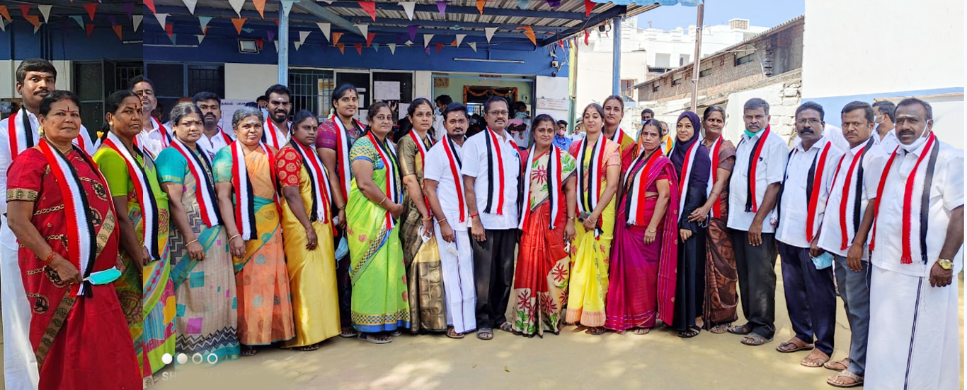 அதிமுக வேட்பாளர்